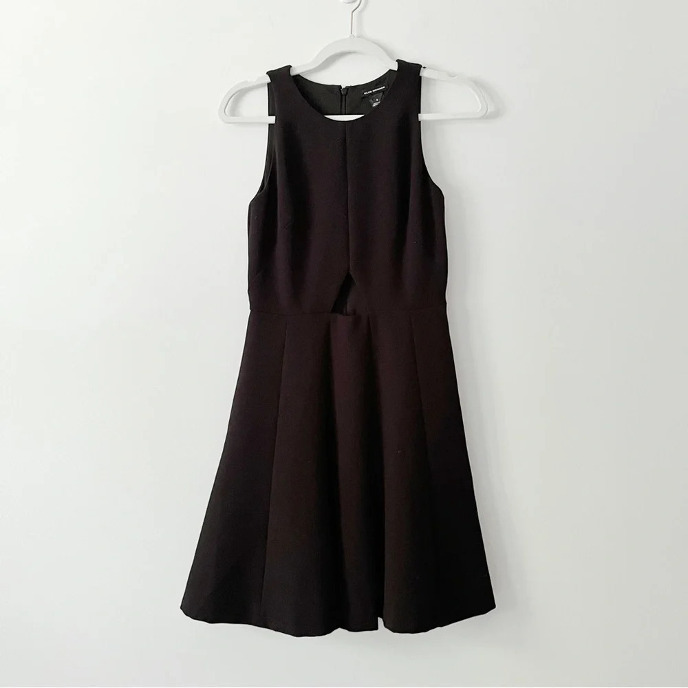 Club Monaco Lily Sleeveless Cut Out Fit & Flare Mini Dress  in Black Size… - Picture 2 of 5